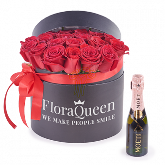 Love Princess: Flower Box and Mini Moët Rose