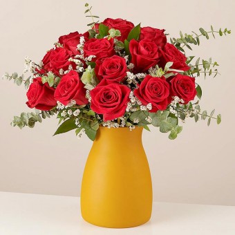 Klassische Liebe: 12 rote Rosen