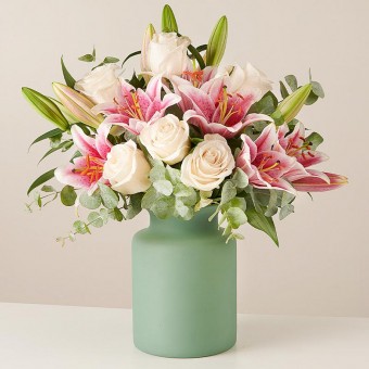 Candy: Lilies and Roses
