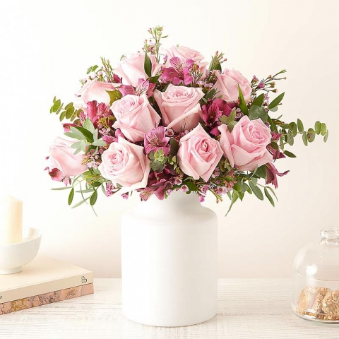 Pink Bloom : Roses et Alstroemerias